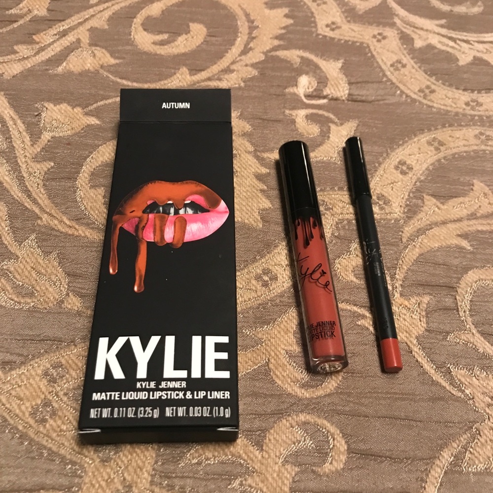 💯Authentic Kylie Lip Kit